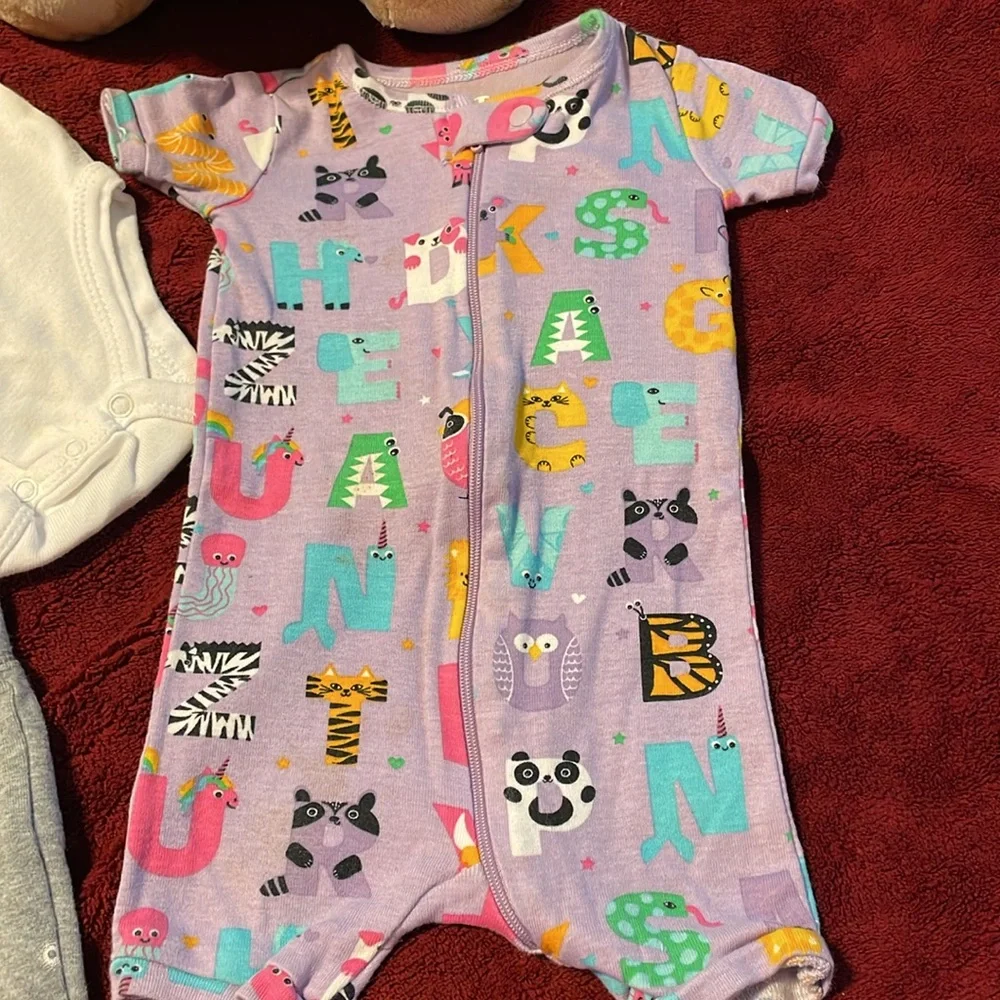 NWOT~ BABY GIRL BUNDLE 3 pieces 2 Outfits Babygear PJ Place Old Navy All 3-6M